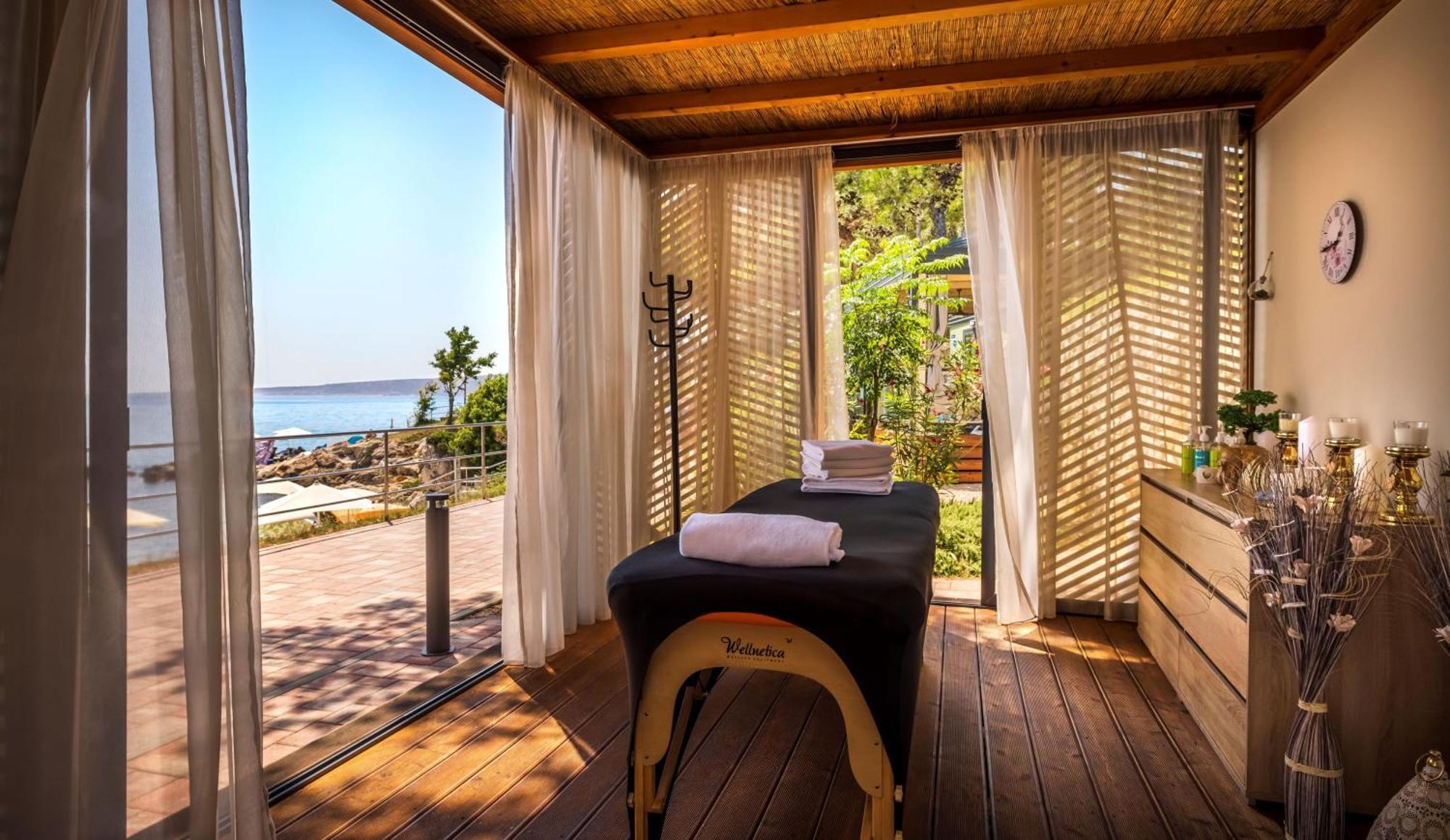 Valamar Camping Jezevac 克尔克 外观 照片