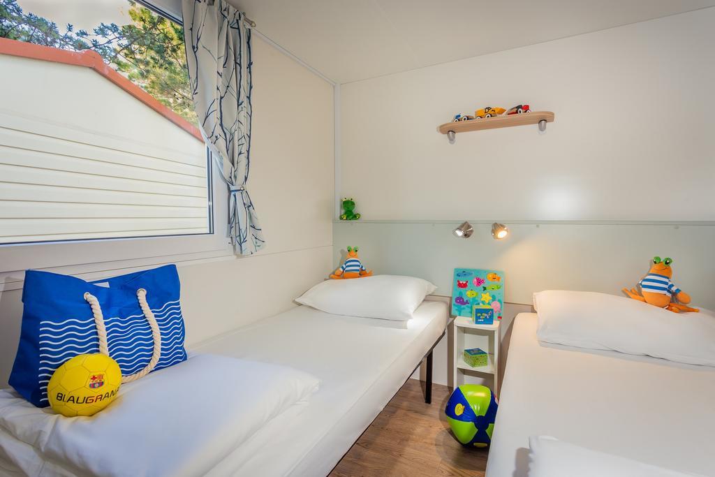 Valamar Camping Jezevac 克尔克 外观 照片