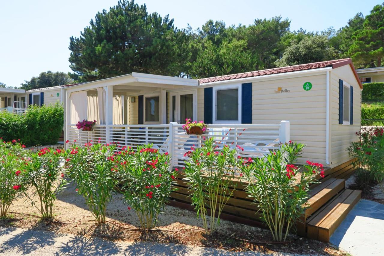 Valamar Camping Jezevac 克尔克 外观 照片